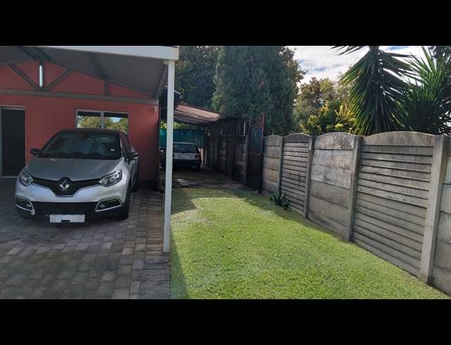 3 BEDROOM HOUSE FOR SALE IN BRACKENHURST